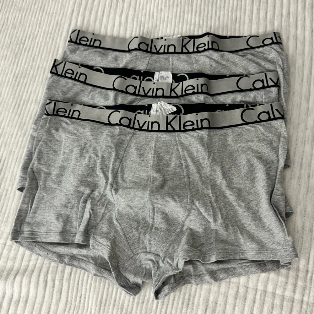 Calvin Klein L Trunks - Picture 1 of 2